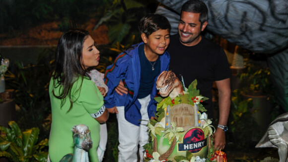 Aniversário do filho de Simone e Kaká Diniz reúne família e amigos famosos. Veja decoração da festa!