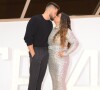 Preta Gil trocou beijos com o marido, Rodrigo Godoy, em festa de aniversário