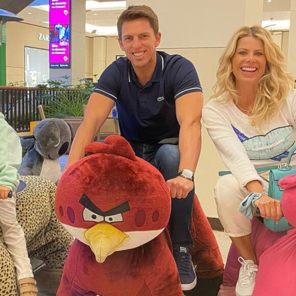 Ao se defender, Karina Bacchi alegou que a Justiça determinou que a guarda do filho ficasse com ela