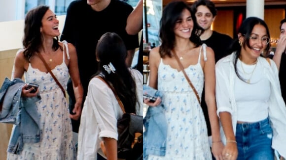 Bruna Marquezine passeia com colar igual ao de Xolo Maridueña e é tietada por fã em shopping do Rio