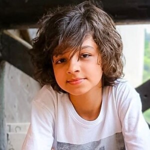 Gustavo Corasini tem 12 anos e atuou ainda em comerciais de TV