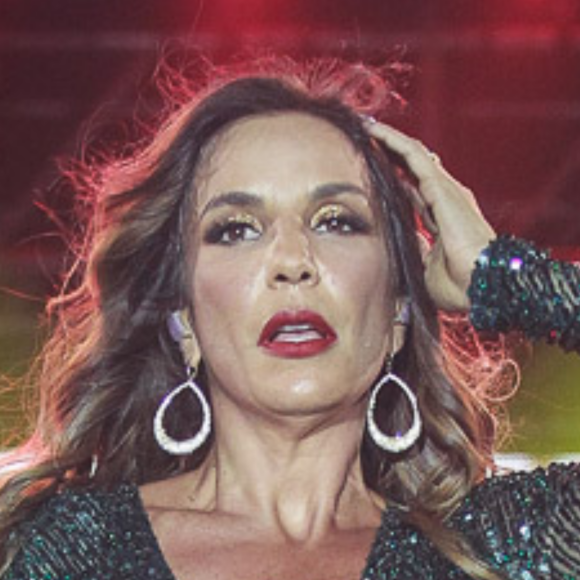 Ivete Sangalo foi processada por um ex-funcionário. As informações a seguir são do colunista Lucas Pasin, do UOL