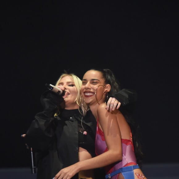 Luisa Sonza recebeu Marina Sena no palco do Rock in Rio