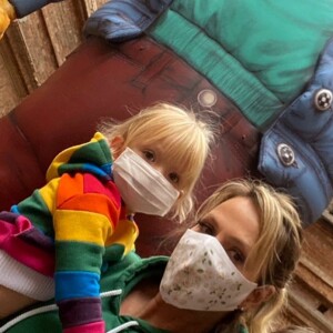 Eliana costuma ser discreta quanto à família