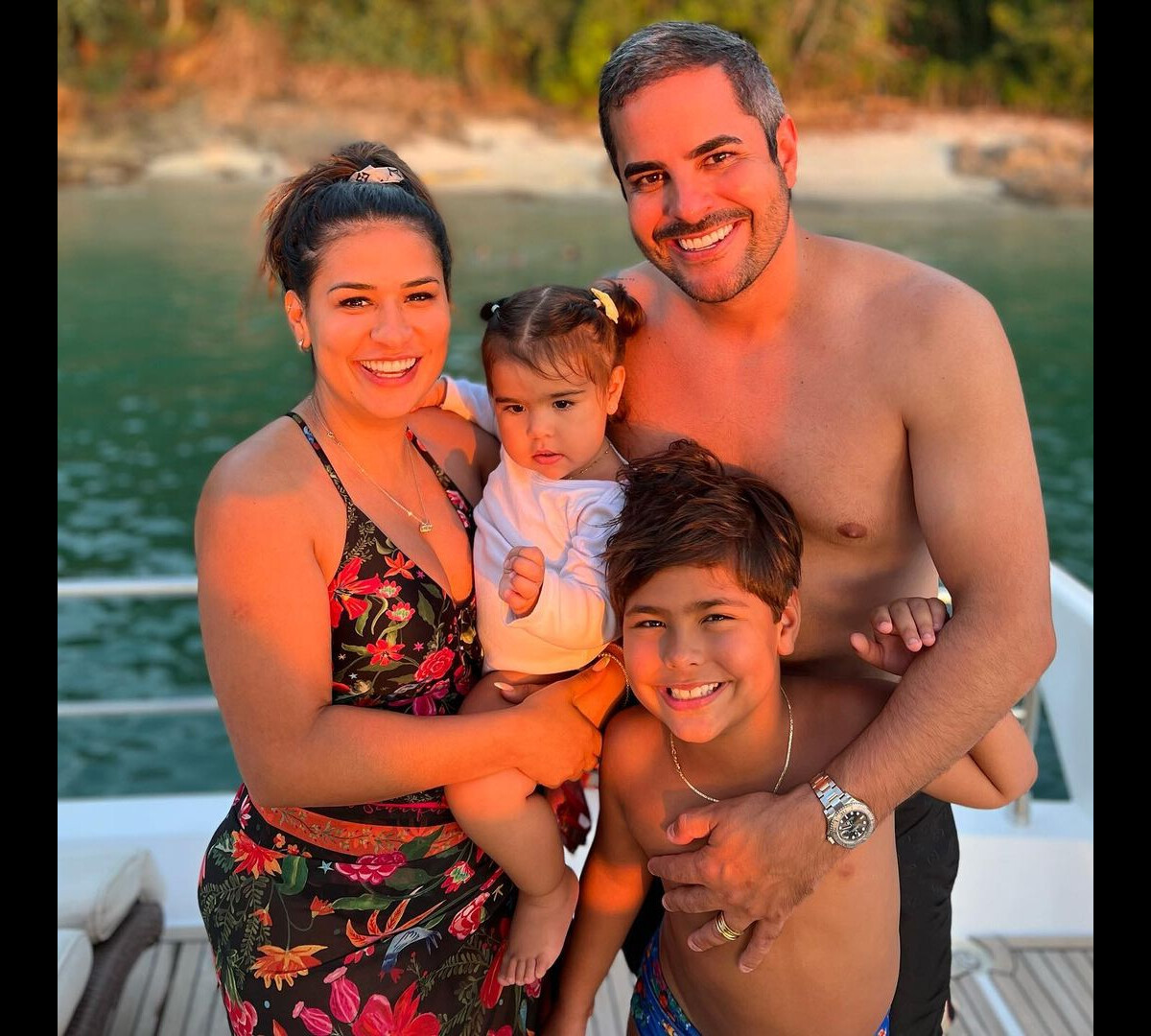 Foto: Simone Mendes e Kaká Diniz são pais de Zaya, de 1 ano, e Henry ...