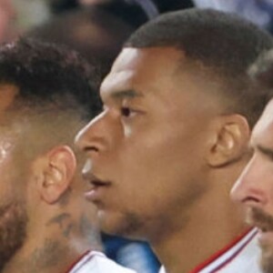 Desavenças entre Neymar e Mbappé aumentaram nesta temporada