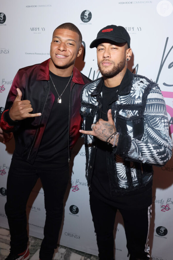 Neymar e Mbappé eram grandes amigos na chegada dos dois ao PSG