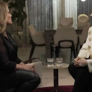 Em entrevista ao 'Fantástico', Claudia Raia rebateu críticas por gravidez aos 55 anos