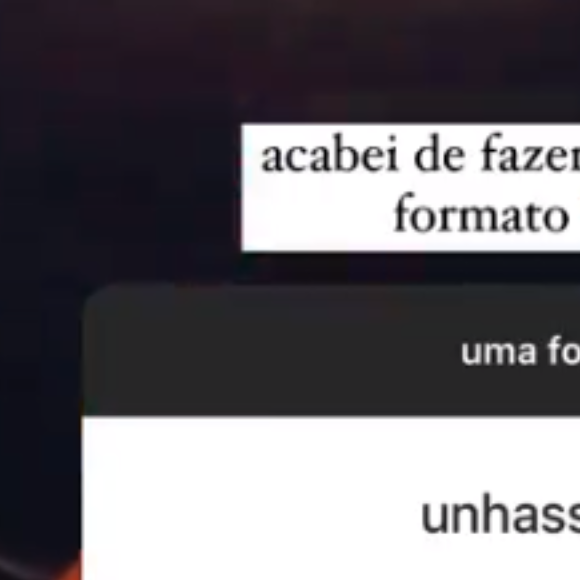 Mel Maia aproveitou o pedido de foto da unha para se posicionar politicamente