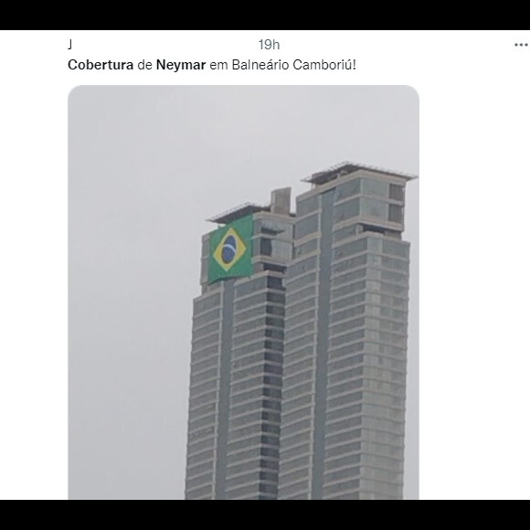 Bandeira na cobertura de Neymar deu o que falar nas redes sociais