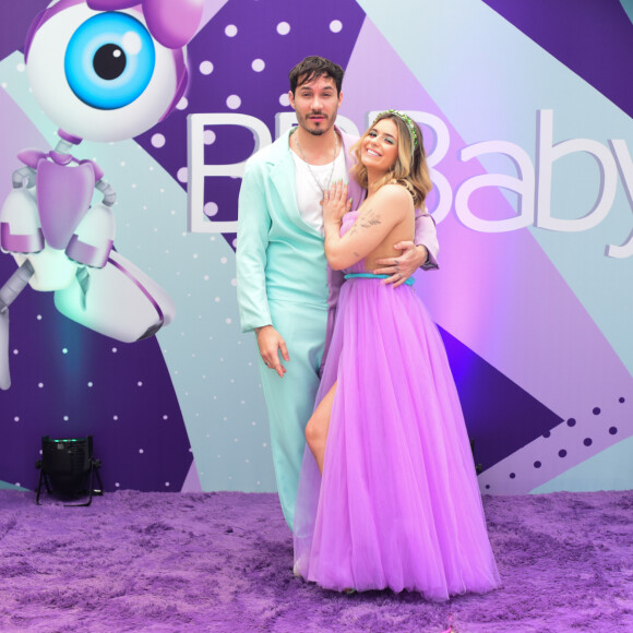 Looks de Viih Tube e Eliezer foram nas cores do Chá Revelação