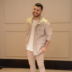 Murilo Huff terminou affair com a dermatologista Nicole Melo em agosto de 2022