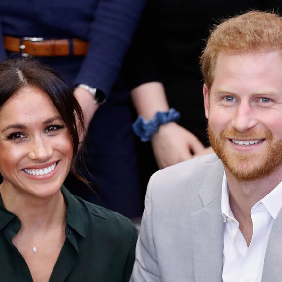 Porta-voz da realeza desmentiu Meghan Markle sobre o casamento particular