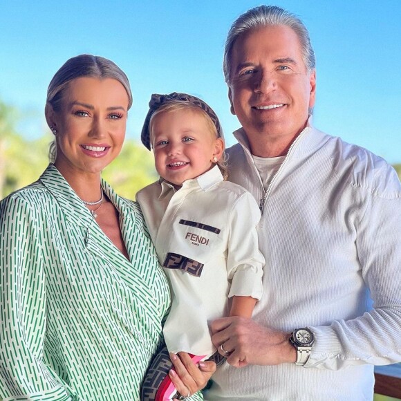 Ana Paula Siebert e Roberto Justus são casados desde 2015 e pais de Vicky