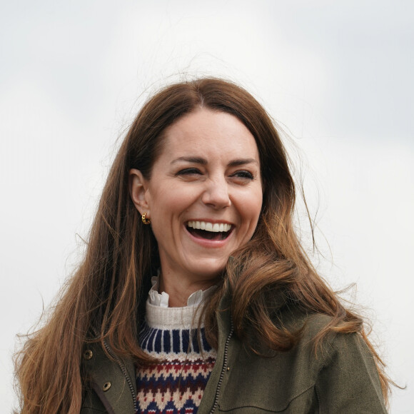 Cabelo de Kate Middleton não pode ter mudanças radicais segundo protocolos da realeza 
