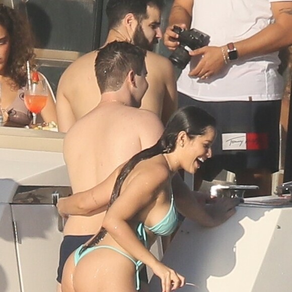 Juliette foi vista em clima de romance com o ex-affair Daniel Trovejani