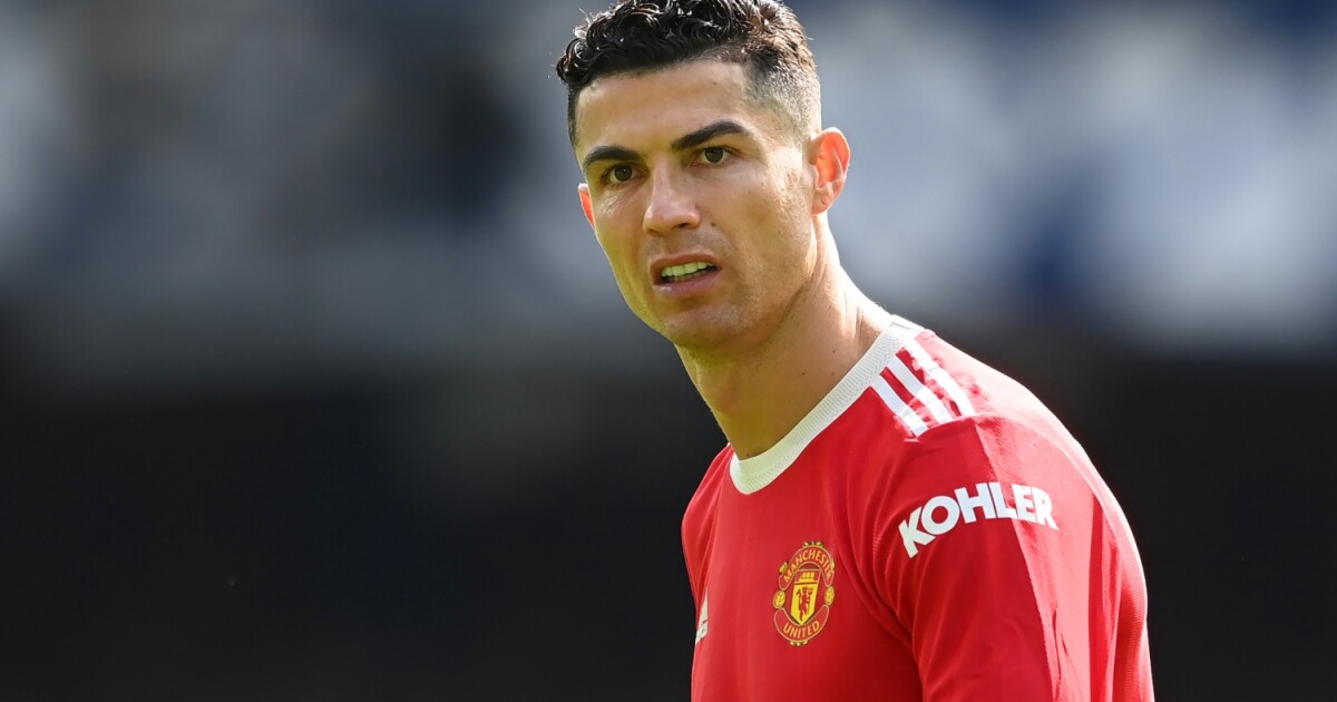 Manchester United anuncia saída de Cristiano Ronaldo