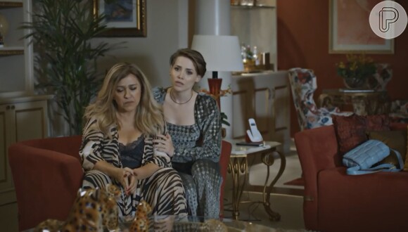 Vanessa (Letícia Colin) convence a mãe, Zoé (Regina Casé), a sequestrar o filho de Maíra (Sophie Charlotte), no fim da 1ª temporada da novela 'Todas as Flores'