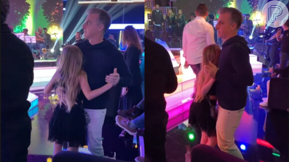 Eva se divertiu com Luciano Huck nos bastidores da premiação dos Melhores do Ano, do Domingão