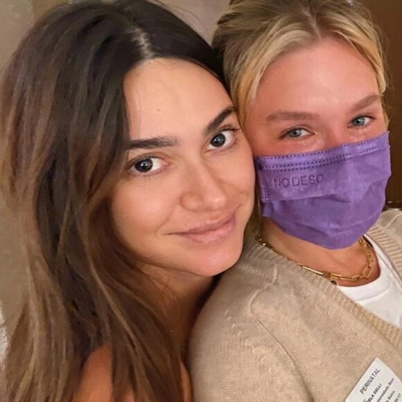 Fiorella Mattheis é madrinha do primeiro filho de Thaila Ayala
