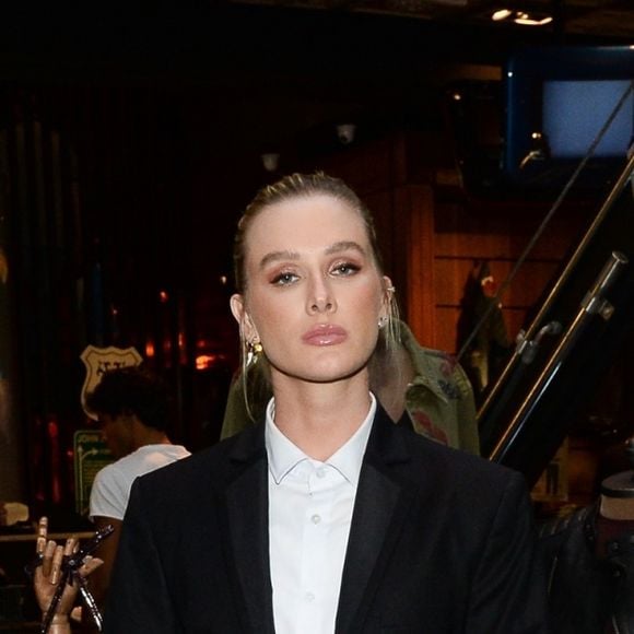 Fiorella Mattheis e Roberto Marinho Neto estão juntos desde 2017