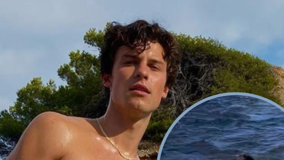 Shawn Mendes mergulha em rio gelado só de cueca e surpreende web com 'mala' volumosa: 'Nesse frio e tava pesada'. Vídeo!