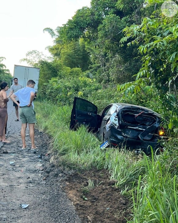 Acidente de Gizelly Bicalho: apesar dos danos ao carro, nenhum passageiro se feriu