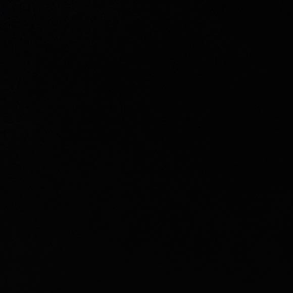 Bruna Marquezine apostou em peça da marca polonesa Magda Butrym