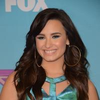 Demi Lovato retorna à bancada de jurados do 'The X Factor': 'Muito animada'