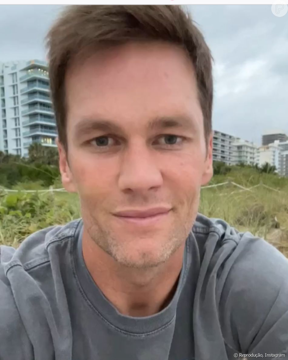 Gisele Bündchen Ex Marido Tom Brady Anuncia Aposentadoria E Modelo Reage Fotos Purepeople