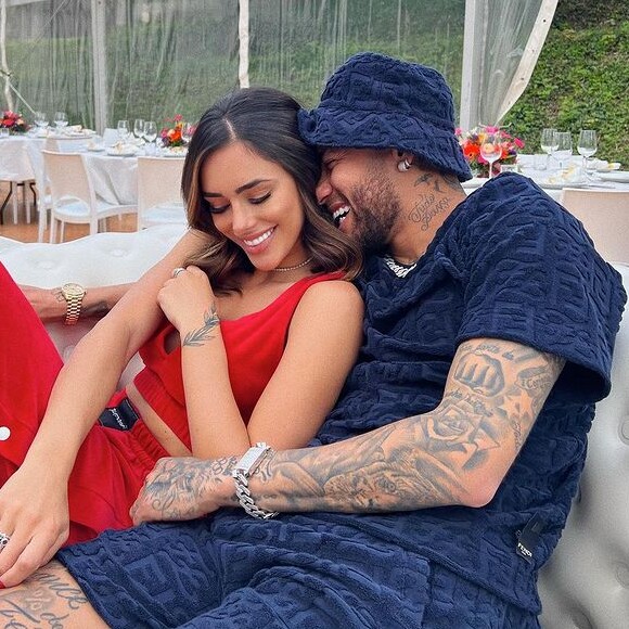 Fãs acreditam que Bruna Biancardi pode ter ido morar com Neymar em Paris