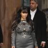 Kim Kardashian tem se divertido montando os looks de sua gravidez
