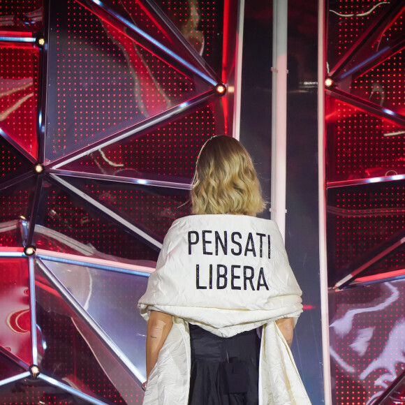 Vestido manifesto de Chiara Ferragni trazia a frase 'Pense livremente' em italiano