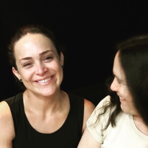 Gabriela Duarte afastou boatos de que estaria afastada da mãe, Regina Duarte