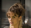 Novela 'Vai na Fé': Clara (Regiane Alves) não entende seus sentimentos para com a professora Helena (Priscila Steinman)
