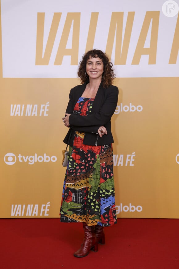 Autora da novela 'Vai na Fé', Rosane Svartman afastou que sua história seja evangélica