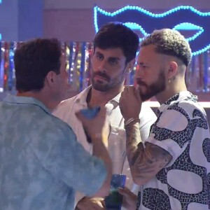 BBB 23: Gustavo revelou para Fred Desimpedidos e Cara de Sapato que não joga mais com Fred Nicácio