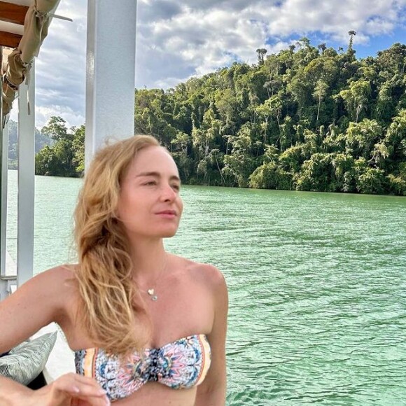 Angélica também compartilhou foto da fantasia da filha nas redes sociais