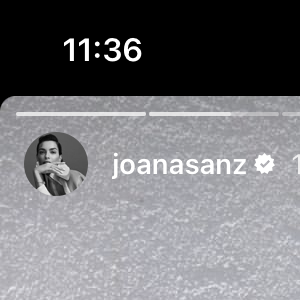 Joana Sanz compartilhou fotos de biquíni no Instagram