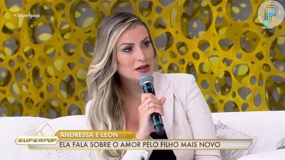 Andressa Urach também aproveitou uma oportunidade na TV para negar volta à prostituição