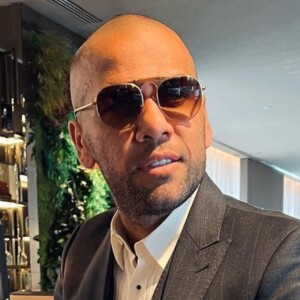 Daniel Alves faz novo pedido à Justiça para provar inocência