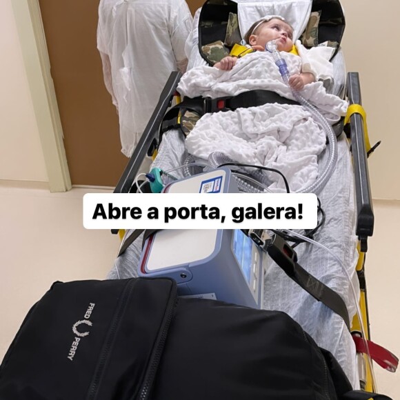 Filha de Juliano e Letícia Cazarré já passou por múltiplas cirurgias desde o nascimento