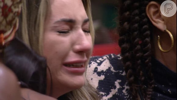 Amanda chorou após eliminação de MC Guimê e Cara de Sapato do 'BBB 23'