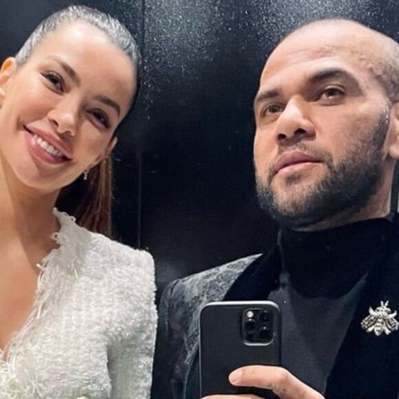 Daniel Alves reage à separação de Joana Sanz