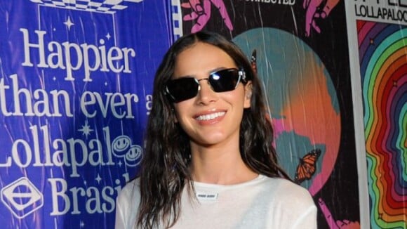 Ícone fashion, Bruna Marquezine rouba a cena com look de R$ 18 mil no segundo dia do Lollapalooza