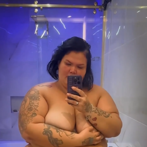 Thais Carla ainda destacou a importância de não se comparar com outras pessoas: 'Não existe ninguém mais bonito que ninguém'