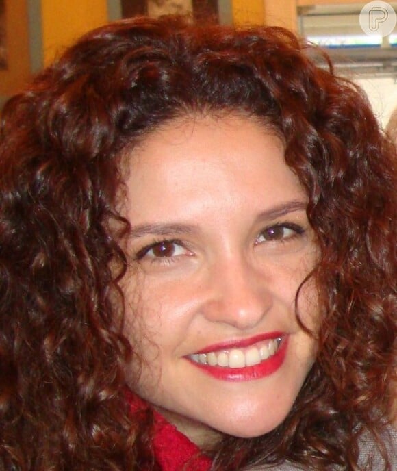 Patricia Furtado de Mendonça dá aulas e traduz livros sobre teatro