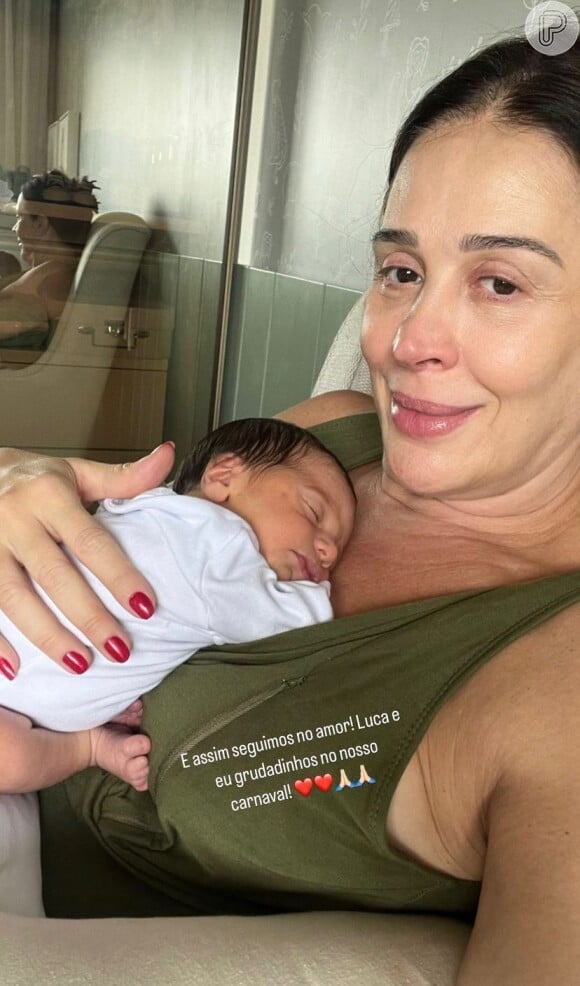 Claudia Raia continuou publicando diversos registros com o filho após o nascimento do bebê