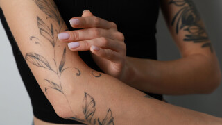 Tatuagem linda e hidratada: 6 hidratantes perfeitos para cuidar da pele e manter sua tattoo como nova!