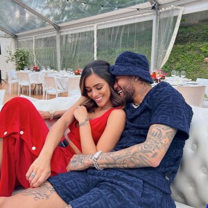 Namorada de Neymar, Bruna Biancardi compartiha com o jogador a paixão por perfumes